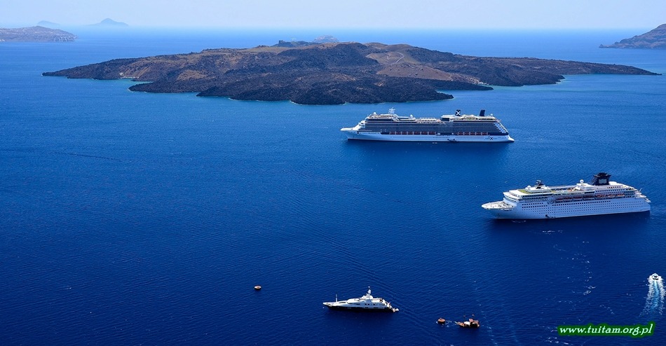 Fira Santorini – widok na kalderę i Morze Egejskie