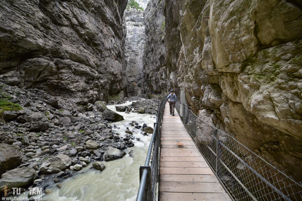 Szwajcaria najpiękniejsze wąwozy Gletscherschlucht