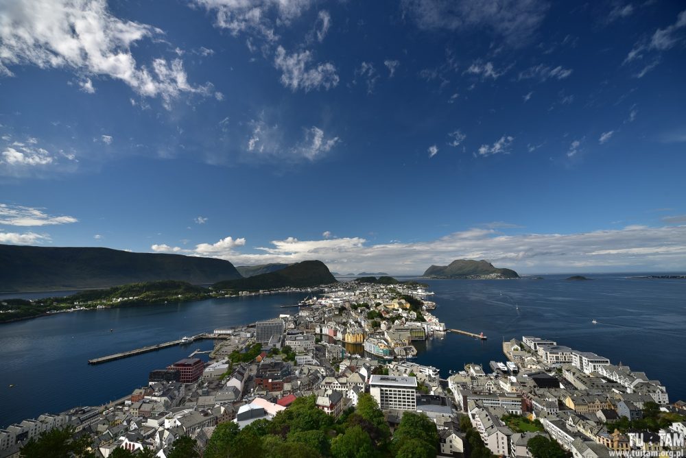 ALESUND - wyspowe miasteczko