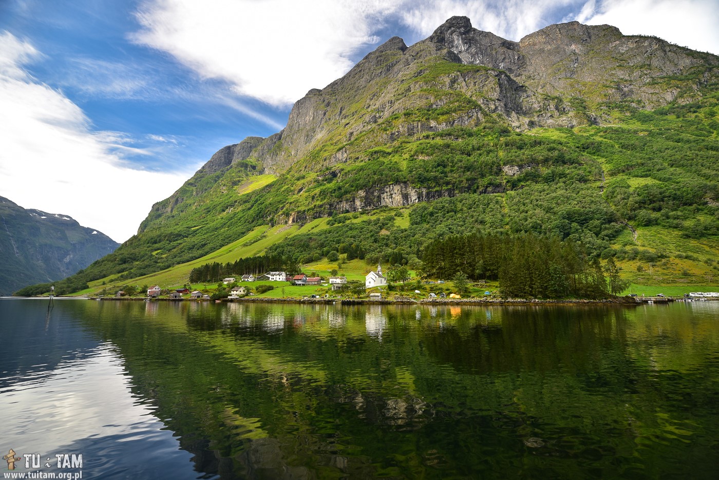 Rejsy po fiordach Norwegii promem