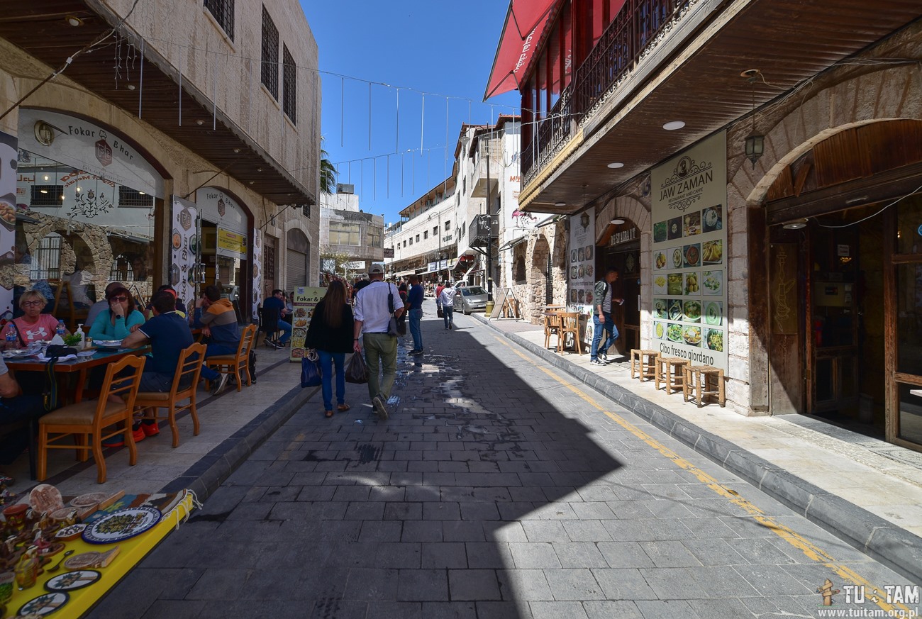 Jordania Makaba