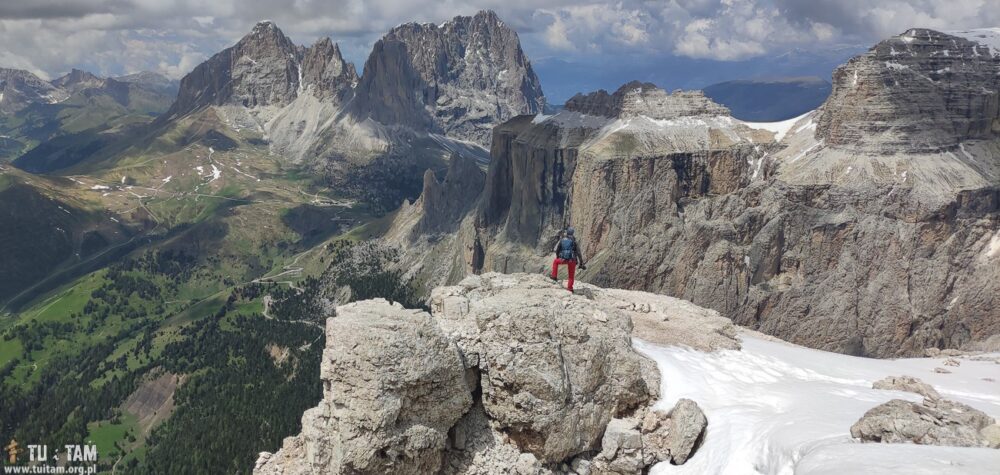 DOLOMITY Passo Pardoi