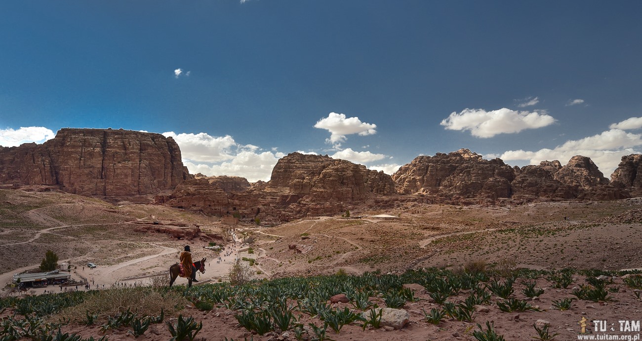 Petra w Jordanii – skalne miasto Nabatejczyków