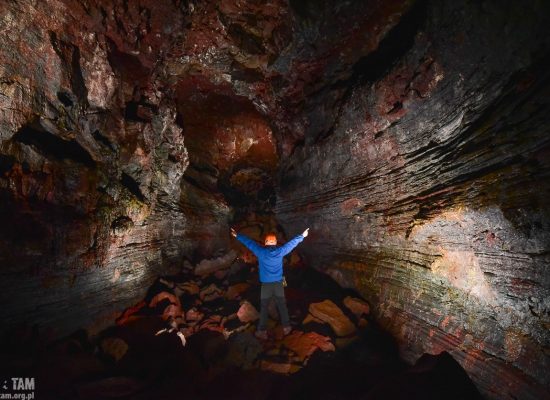 Islandia najpiękniejsze jaskinie