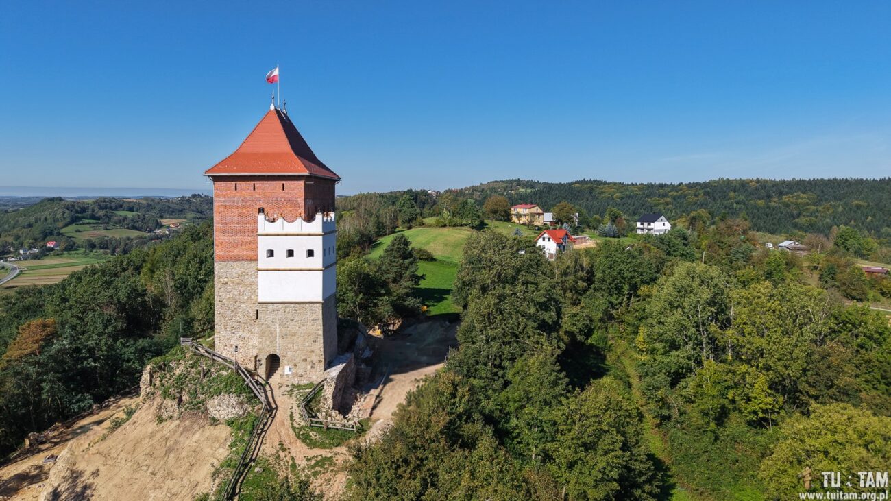 Zamek rycerski w Melsztynie